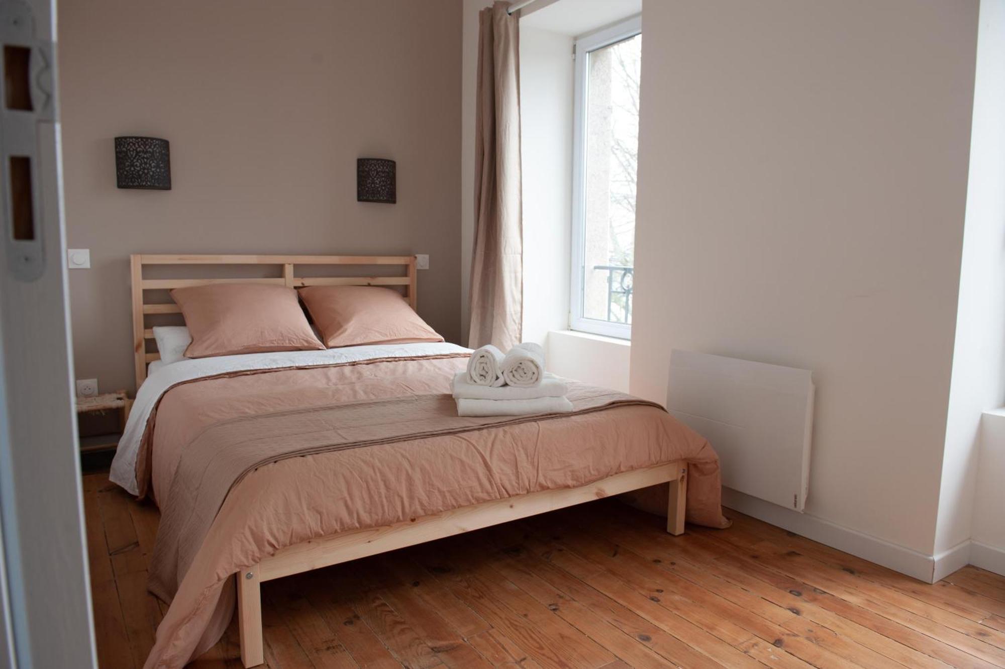 Immeuble De 3 Appartements Avec Cour Interieure Μπρεστ Εξωτερικό φωτογραφία