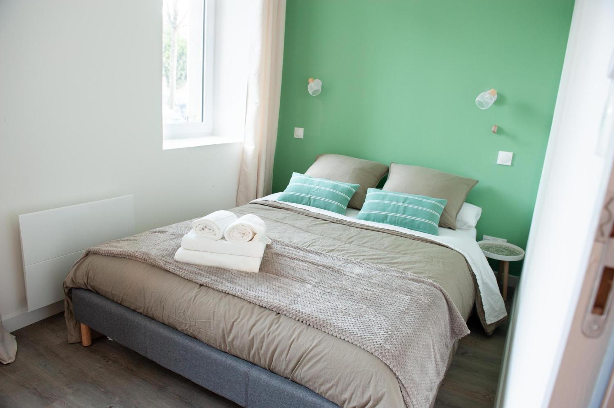 Immeuble De 3 Appartements Avec Cour Interieure Μπρεστ Εξωτερικό φωτογραφία