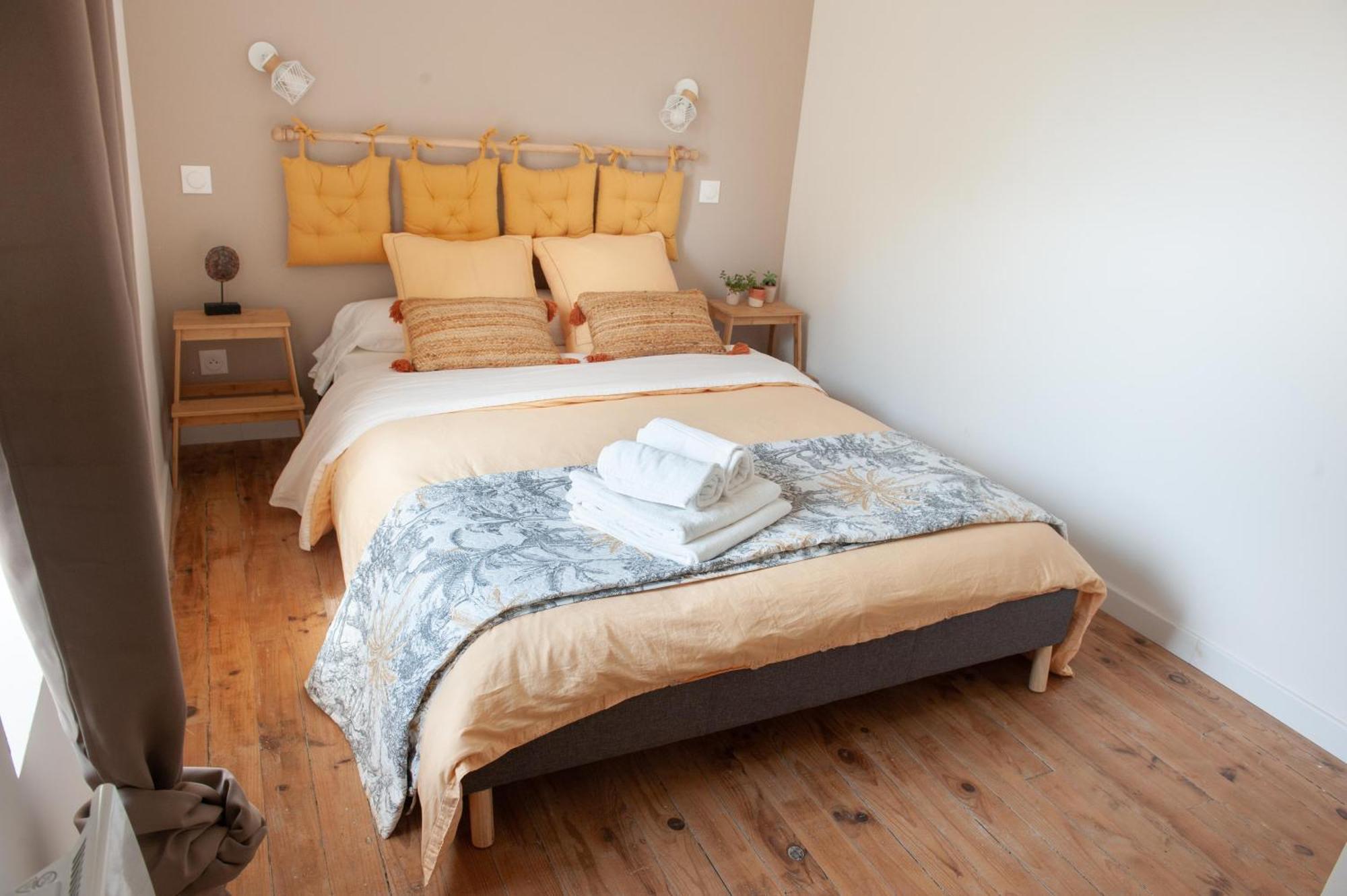 Immeuble De 3 Appartements Avec Cour Interieure Μπρεστ Εξωτερικό φωτογραφία