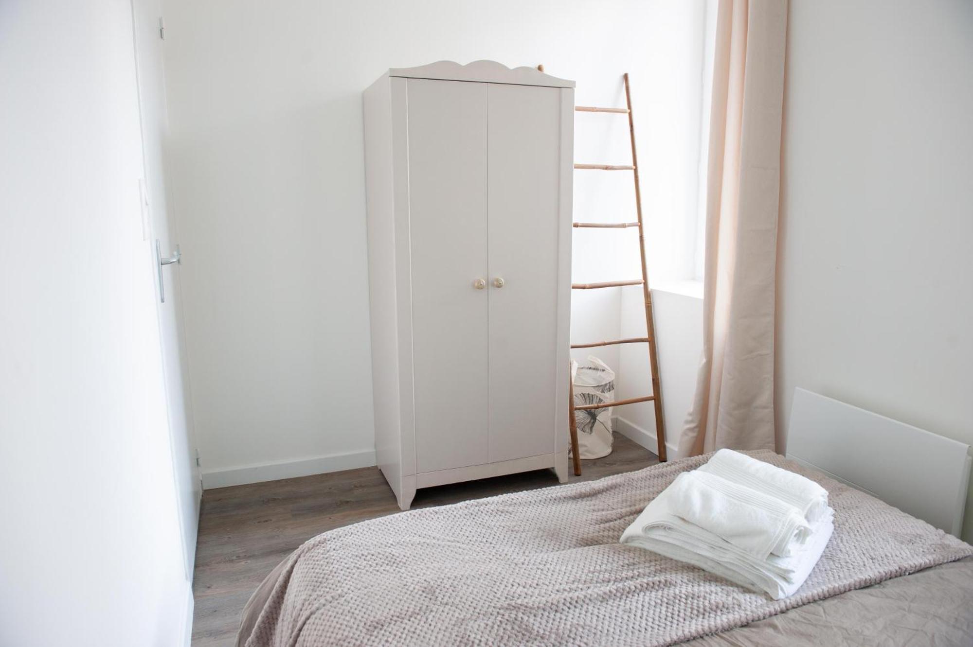 Immeuble De 3 Appartements Avec Cour Interieure Μπρεστ Δωμάτιο φωτογραφία