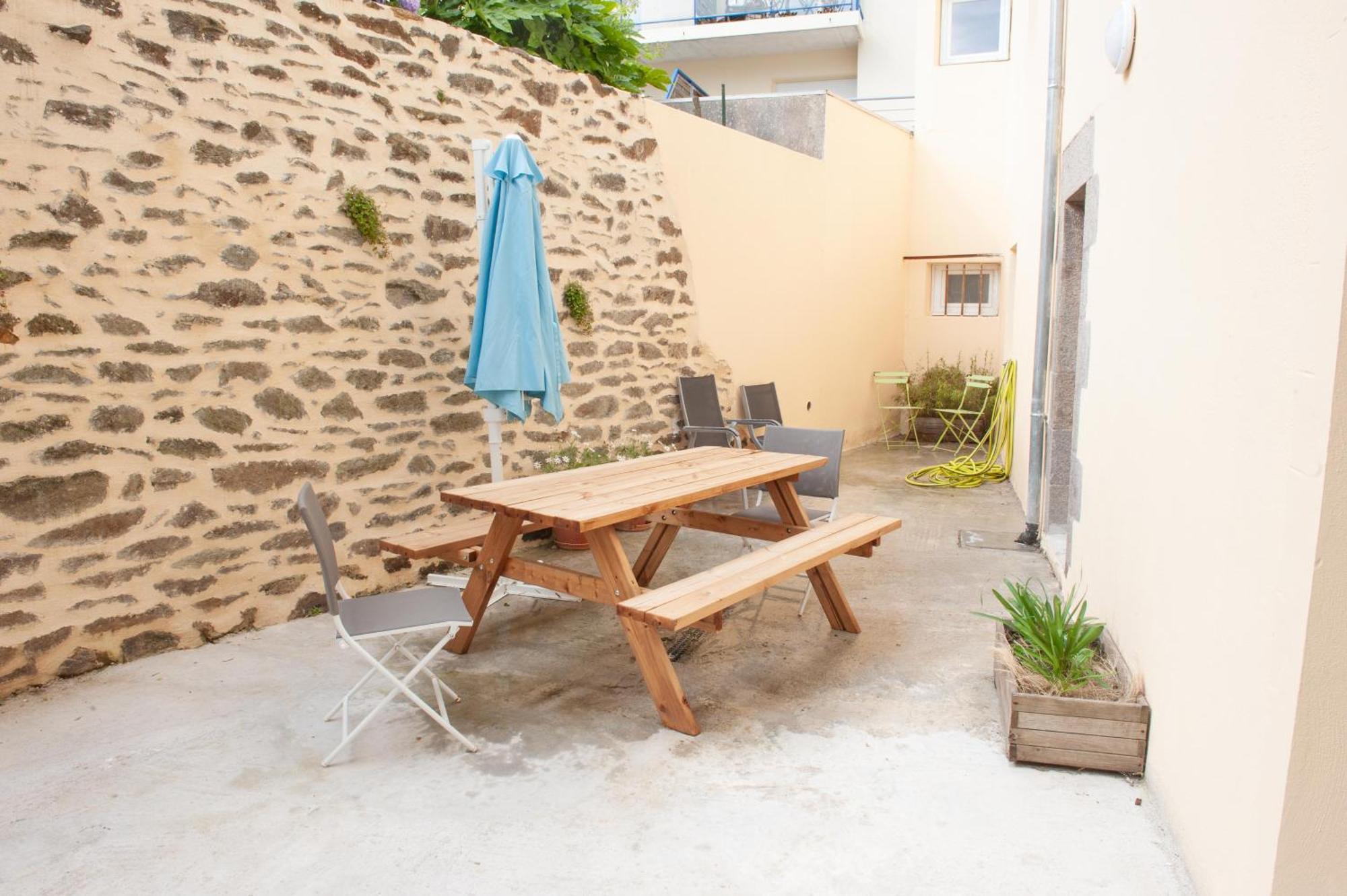 Immeuble De 3 Appartements Avec Cour Interieure Μπρεστ Εξωτερικό φωτογραφία